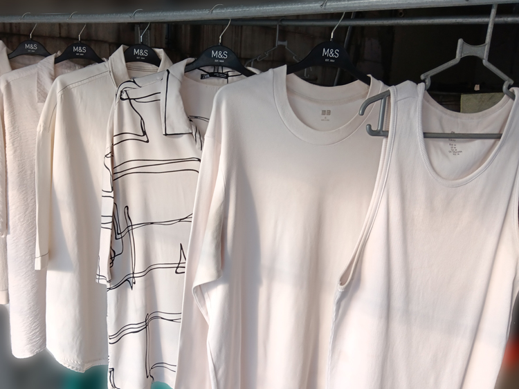 UV Sun Light Yellowed Whitens clothes