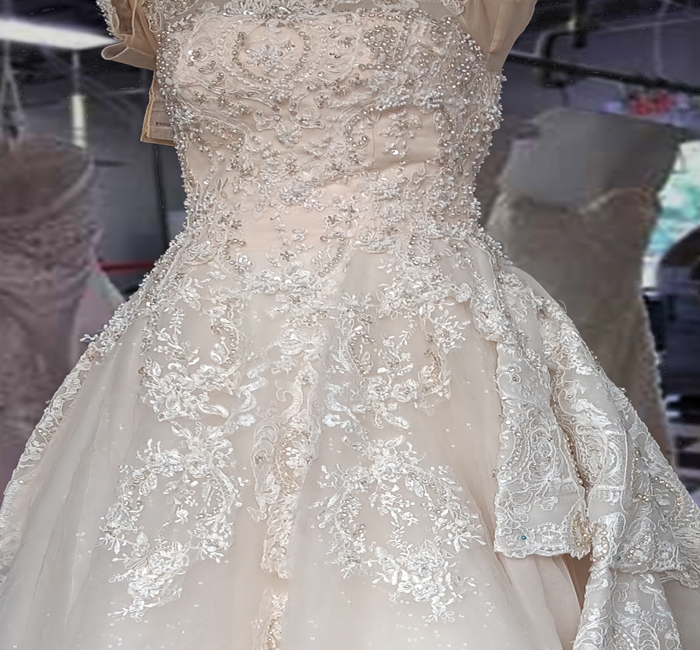 Remove Accessory wedding dress