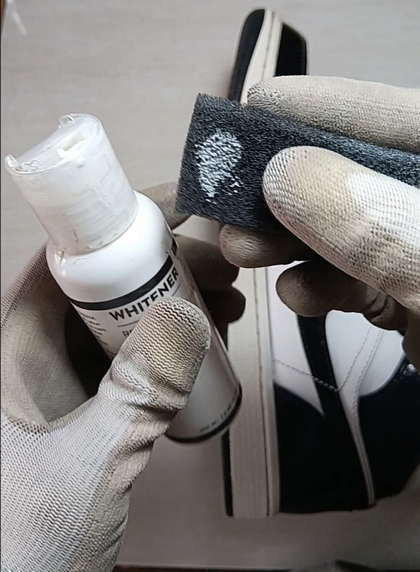 BeZoes Whitener for Un-Yellow leather